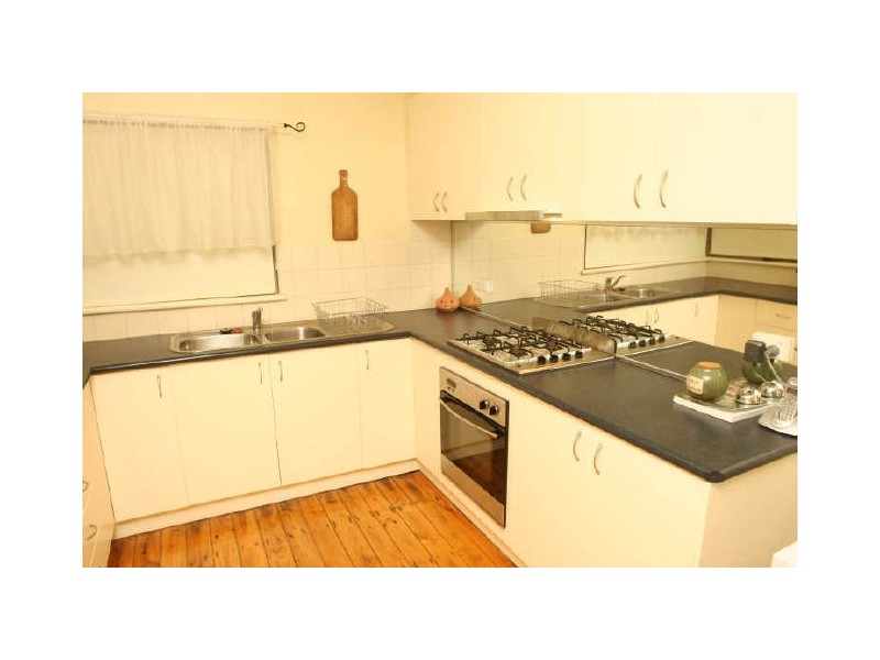 120 Ashmont Avenue, Ashmont NSW 2650