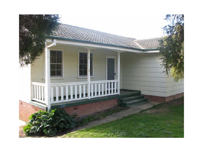 13 Connorton Street, Wagga Wagga NSW 2650