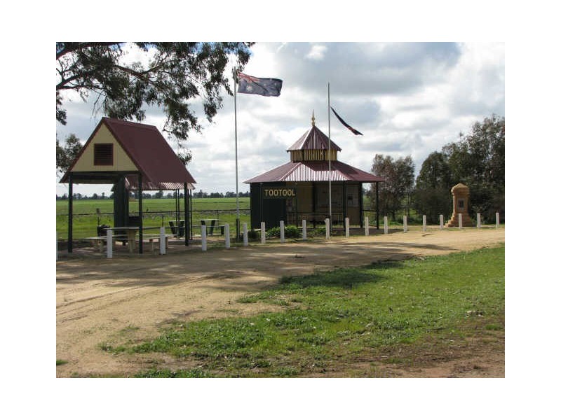1-5 Tootool Parade, The Rock NSW 2655