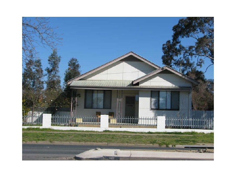 340 Edward Street, Wagga Wagga NSW 2650