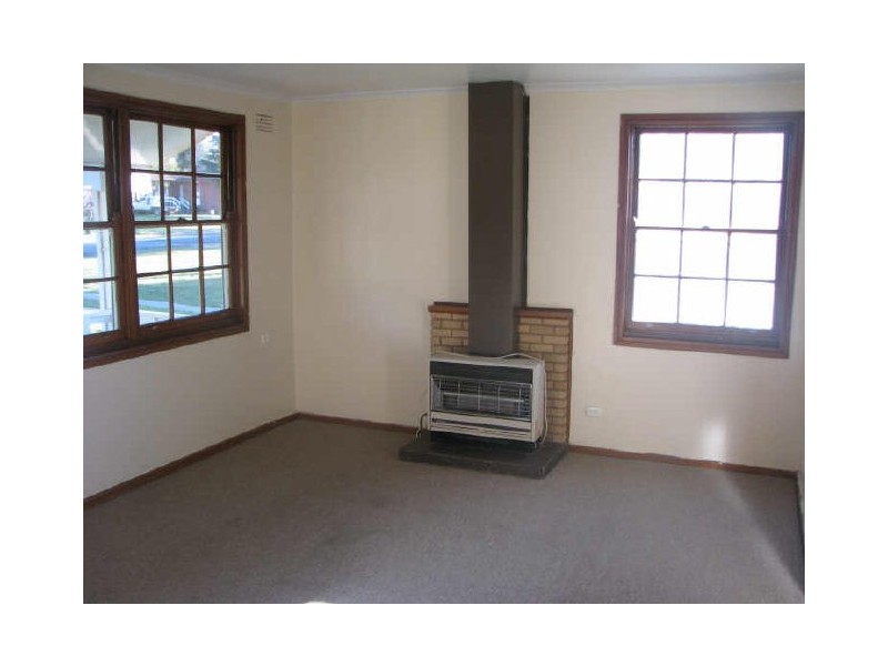 3 Baird Avenue, Kooringal NSW 2650