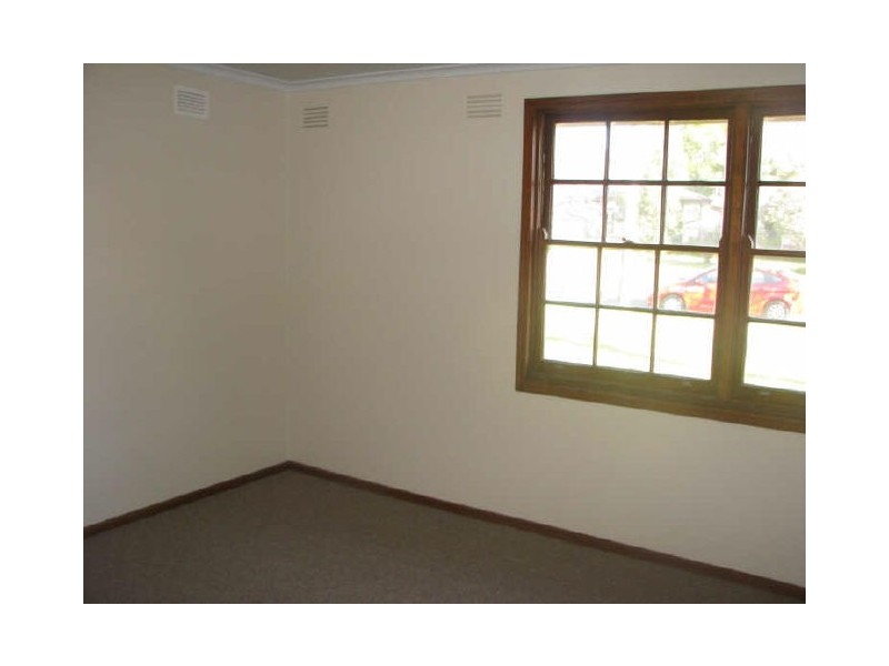 3 Baird Avenue, Kooringal NSW 2650