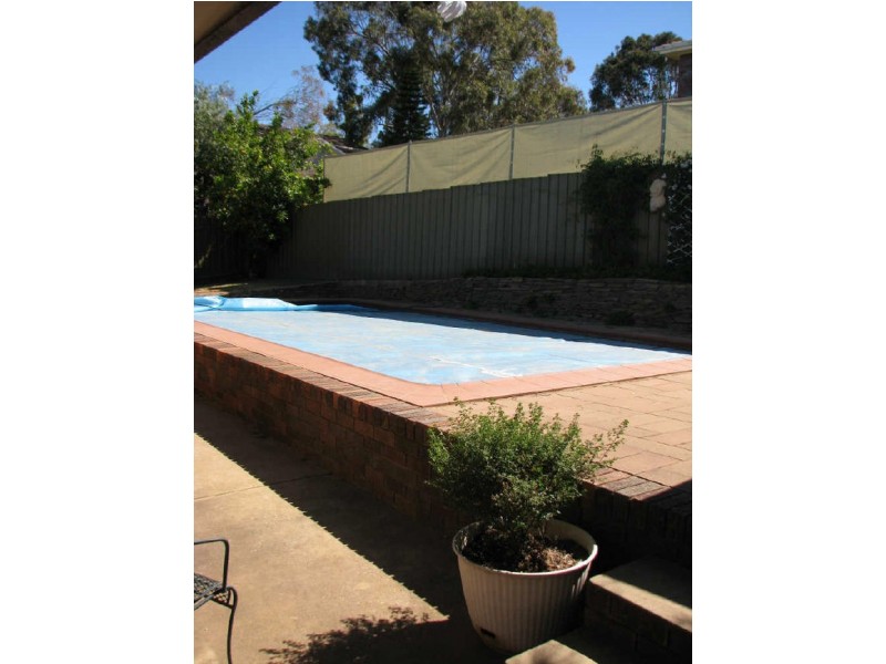 4 Wilks Avenue, Wagga Wagga NSW 2650