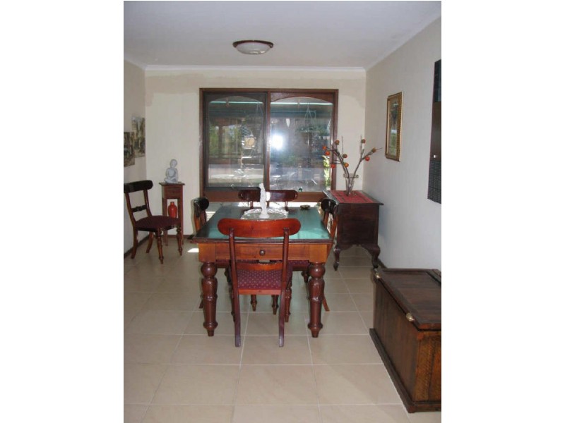 4 Wilks Avenue, Wagga Wagga NSW 2650