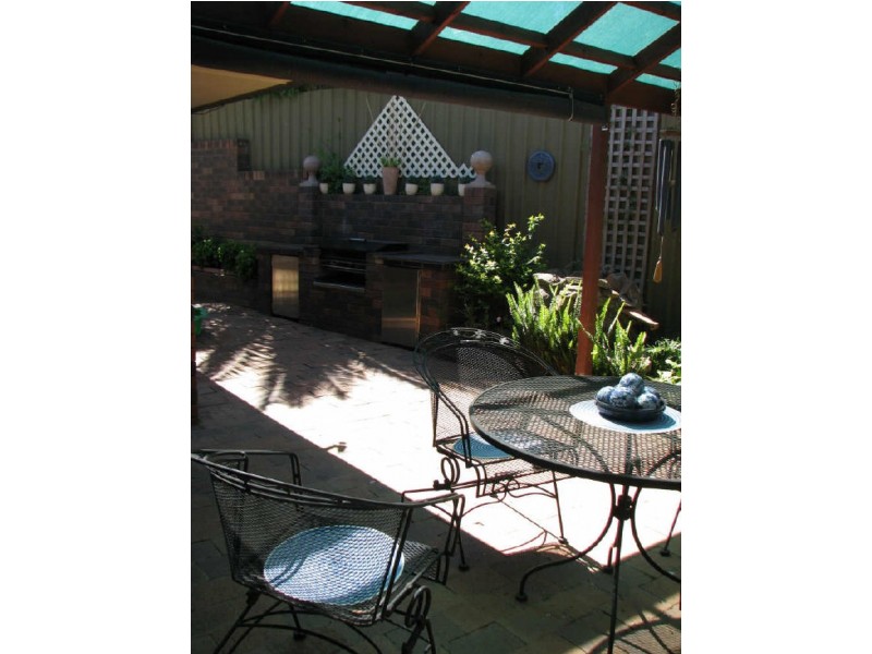 4 Wilks Avenue, Wagga Wagga NSW 2650