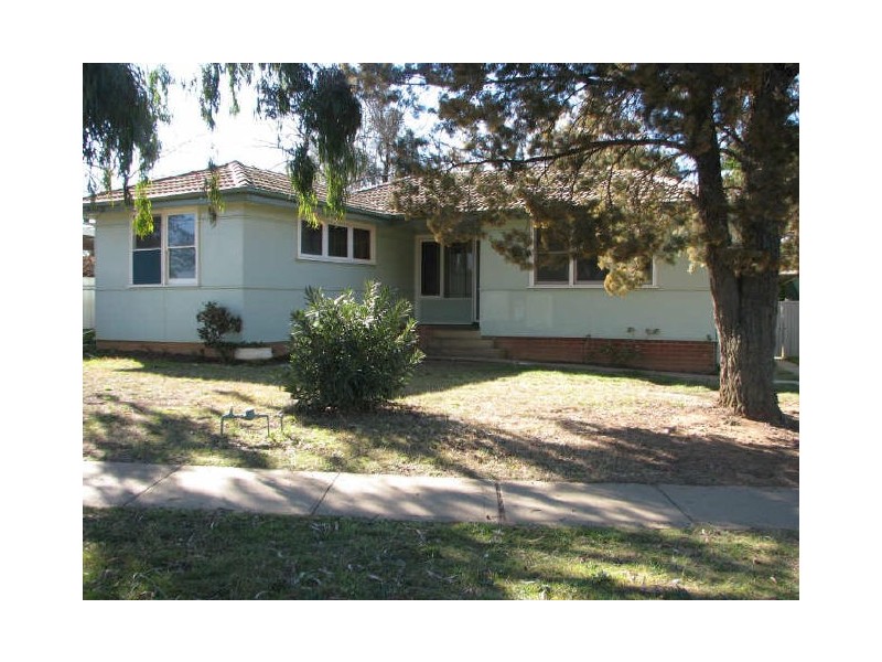 51 Bulolo Street, Ashmont NSW 2650