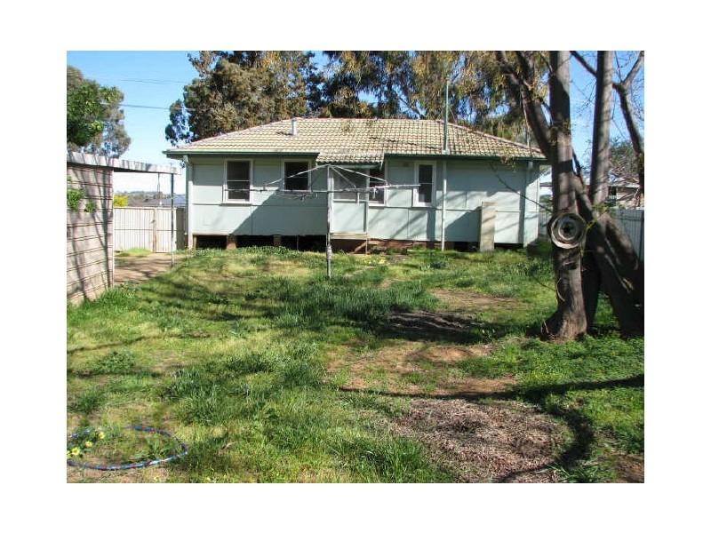 51 Bulolo Street, Ashmont NSW 2650