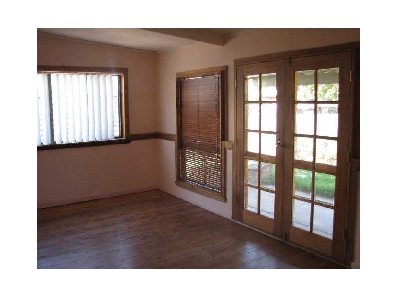 58 Peter Street, Wagga Wagga NSW 2650