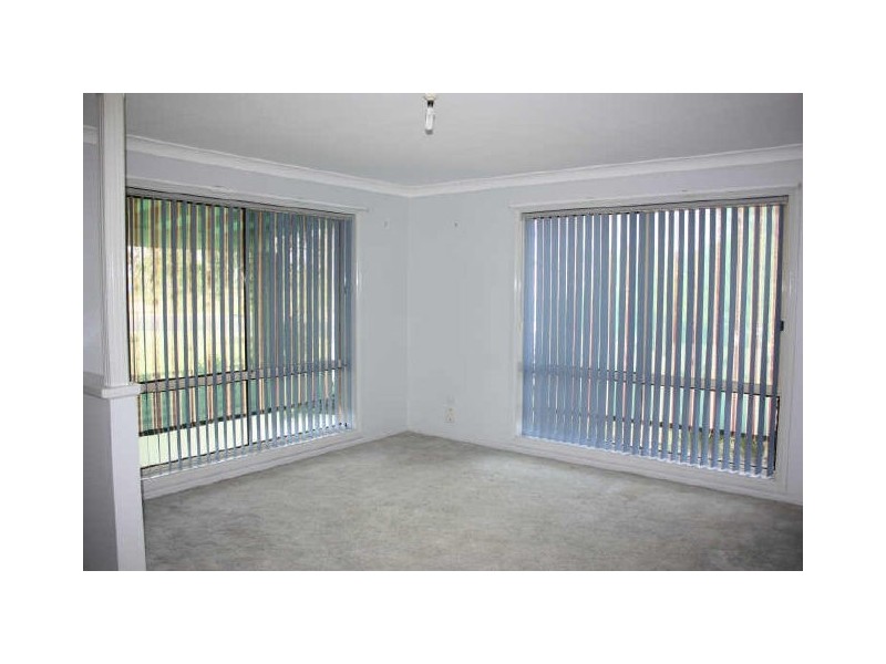 18 Eldershaw Drive, Forest Hill NSW 2651