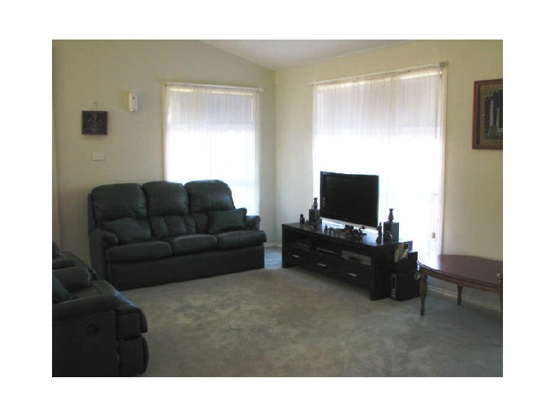 10 Bourkelands Drive, Wagga Wagga NSW 2650