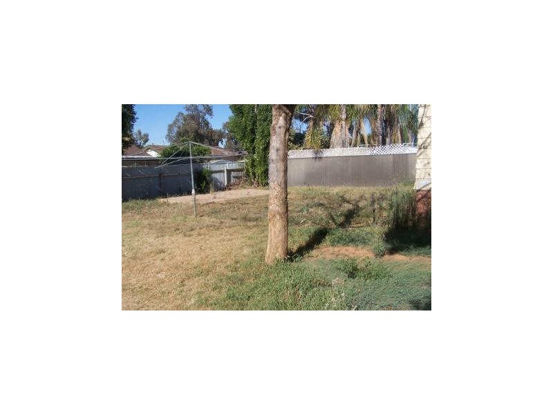 42 Callaghan Street, Ashmont NSW 2650