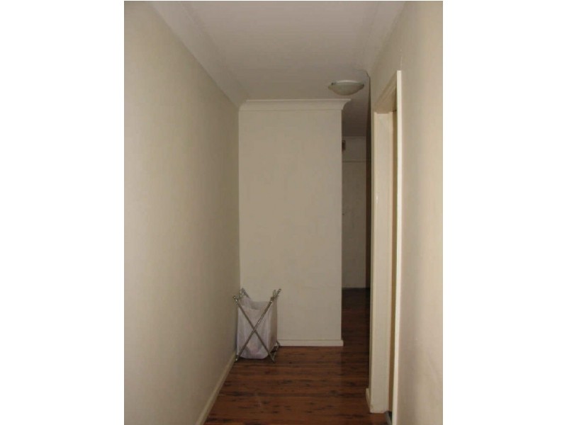 29 Waranga Avenue, Mount Austin NSW 2650