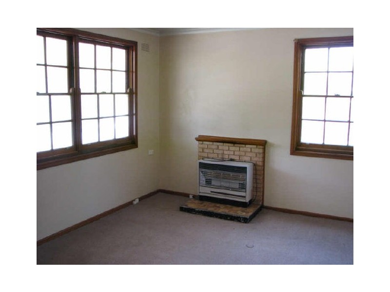 25 Ziegler Avenue, Kooringal NSW 2650
