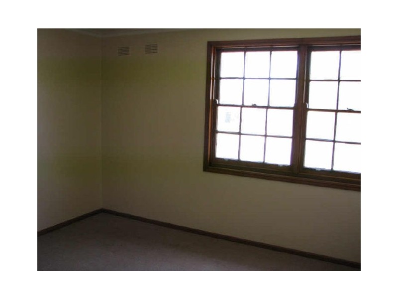 25 Ziegler Avenue, Kooringal NSW 2650