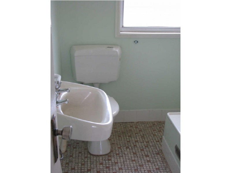 40 Adams Street, Ashmont NSW 2650