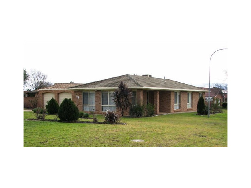 88 Undurra Drive, Glenfield Park NSW 2650