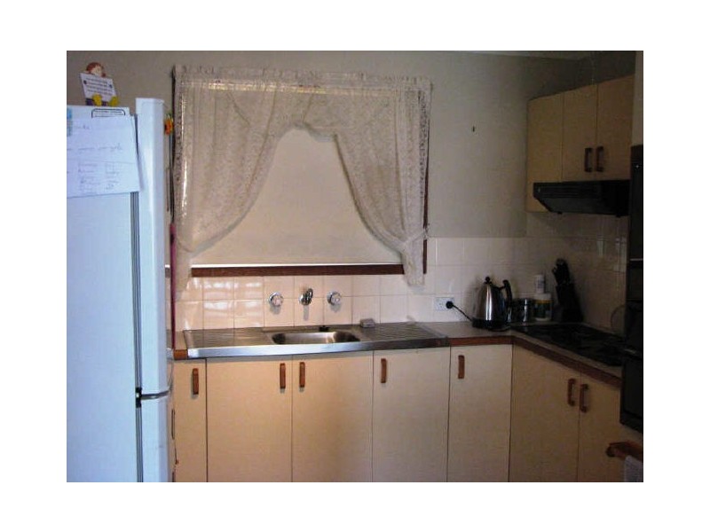 88 Undurra Drive, Glenfield Park NSW 2650