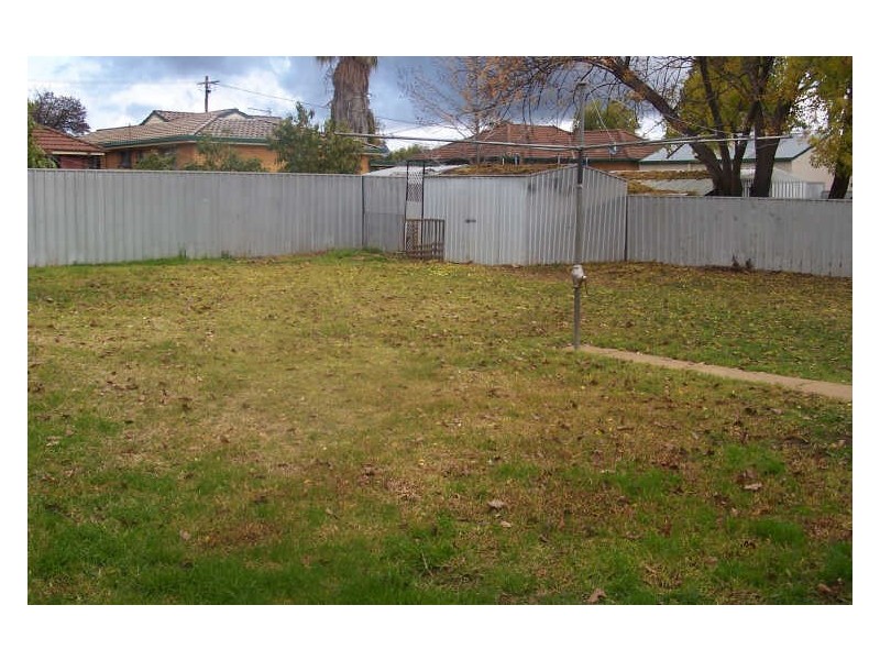 218 Fernleigh Road, Ashmont NSW 2650