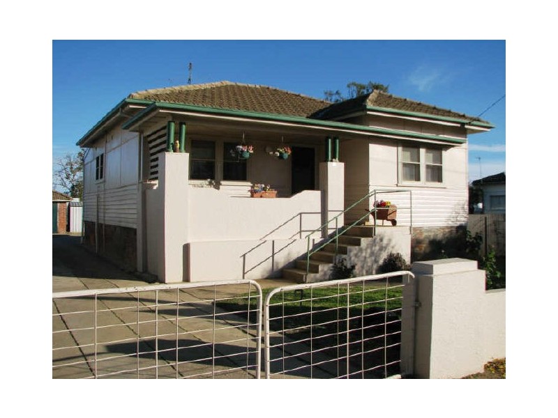 11 Mill Street, Wagga Wagga NSW 2650