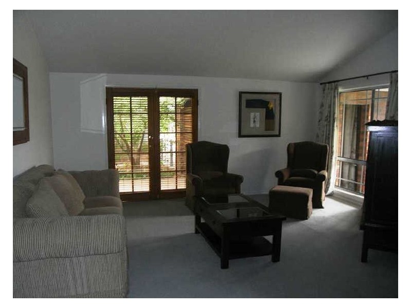 6 Featherwood Drive, Wagga Wagga NSW 2650