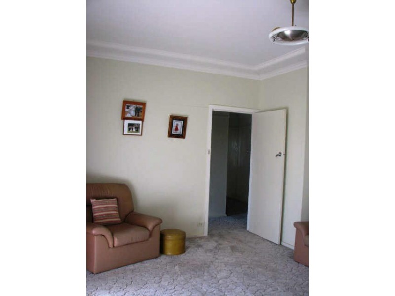 10 John Street, Kooringal NSW 2650