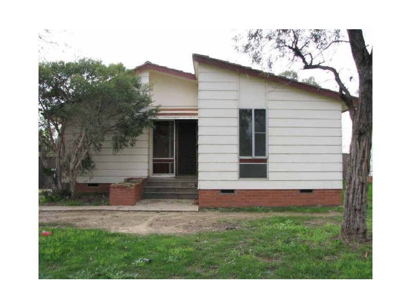 27 Callaghan Street, Ashmont NSW 2650