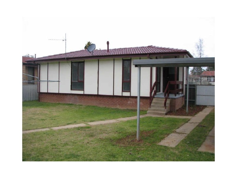 49 Bruce Street, Tolland NSW 2650