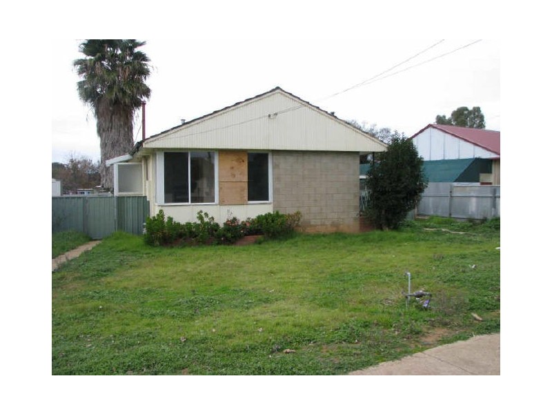 27 Sepik Road, Ashmont NSW 2650