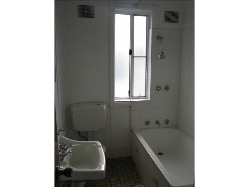 27 Sepik Road, Ashmont NSW 2650