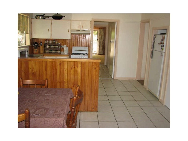 3 Menzies Avenue, Kooringal NSW 2650