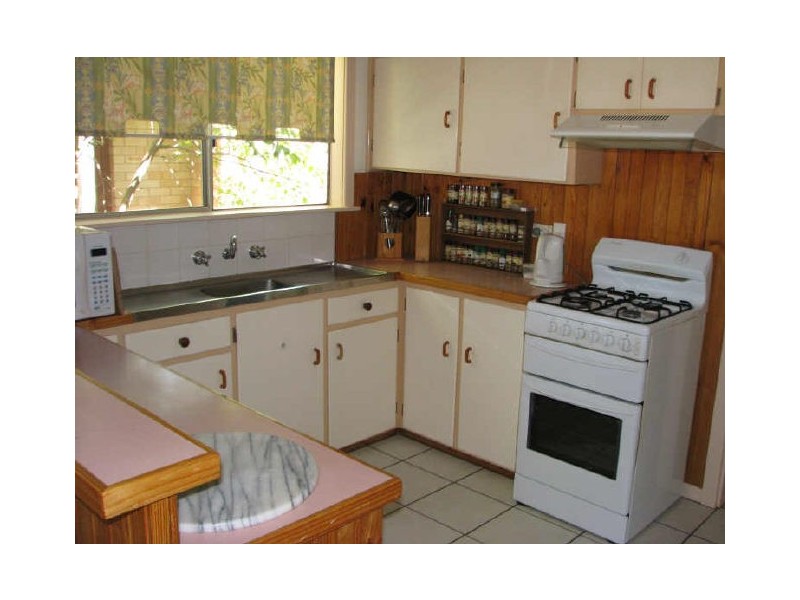 3 Menzies Avenue, Kooringal NSW 2650