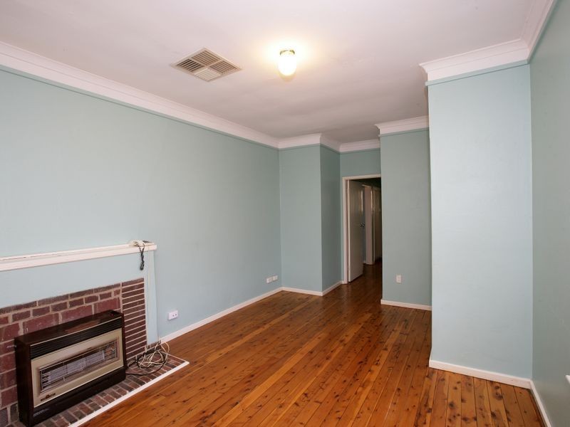 62 Blamey Street, Turvey Park NSW 2650