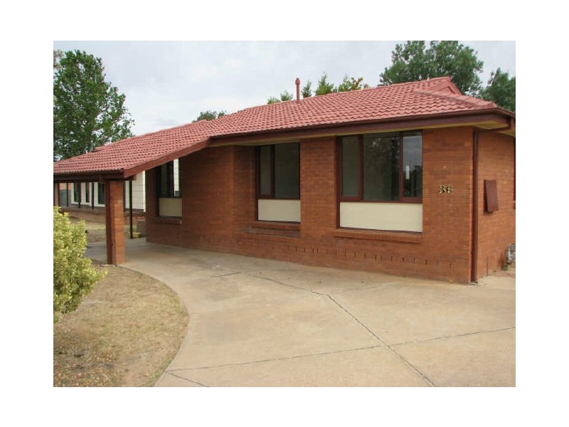 36 Bruce Street, Wagga Wagga NSW 2650