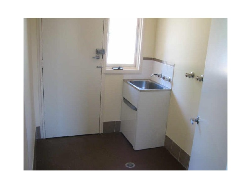 36 Bruce Street, Wagga Wagga NSW 2650