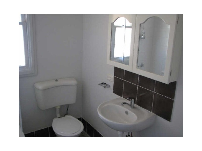 44 Bruce Street, Wagga Wagga NSW 2650