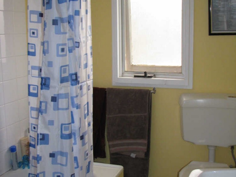 69 Mckell Avenue, Mount Austin NSW 2650