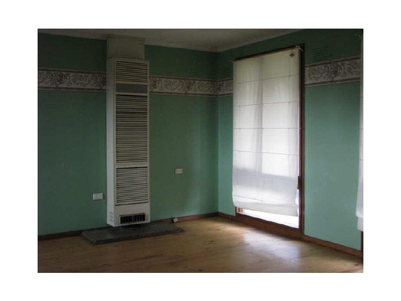 69 Mckell Avenue, Mount Austin NSW 2650