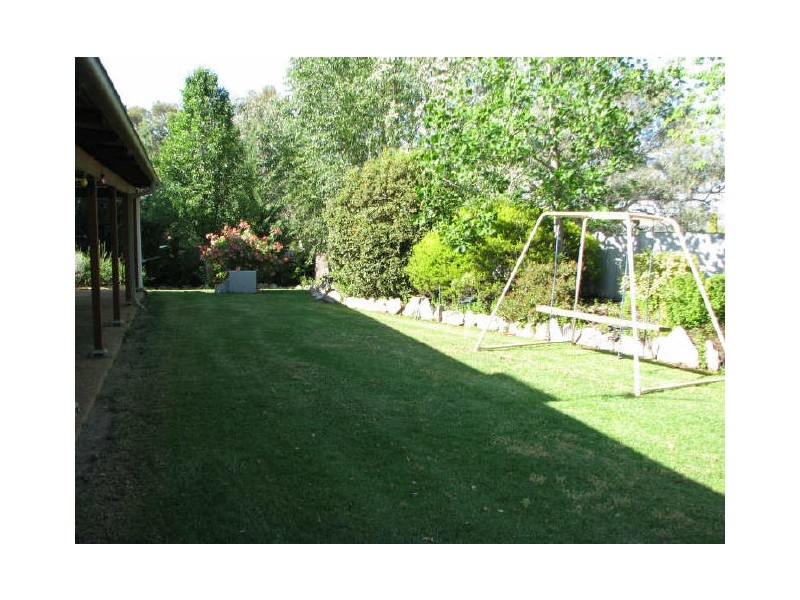 12 Stellway Close, Wagga Wagga NSW 2650