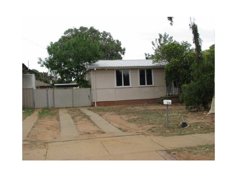 30 Sepik Road, Ashmont NSW 2650