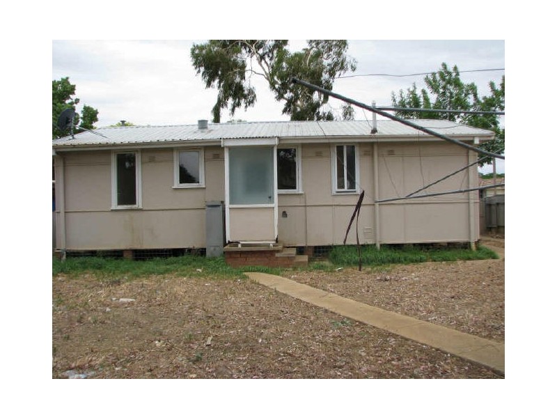 30 Sepik Road, Ashmont NSW 2650