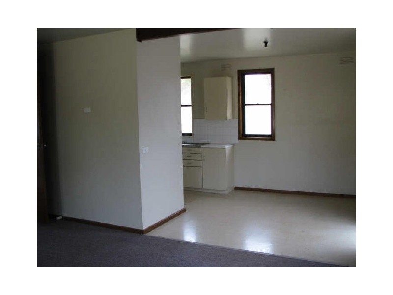 6 Callaghan Street, Ashmont NSW 2650