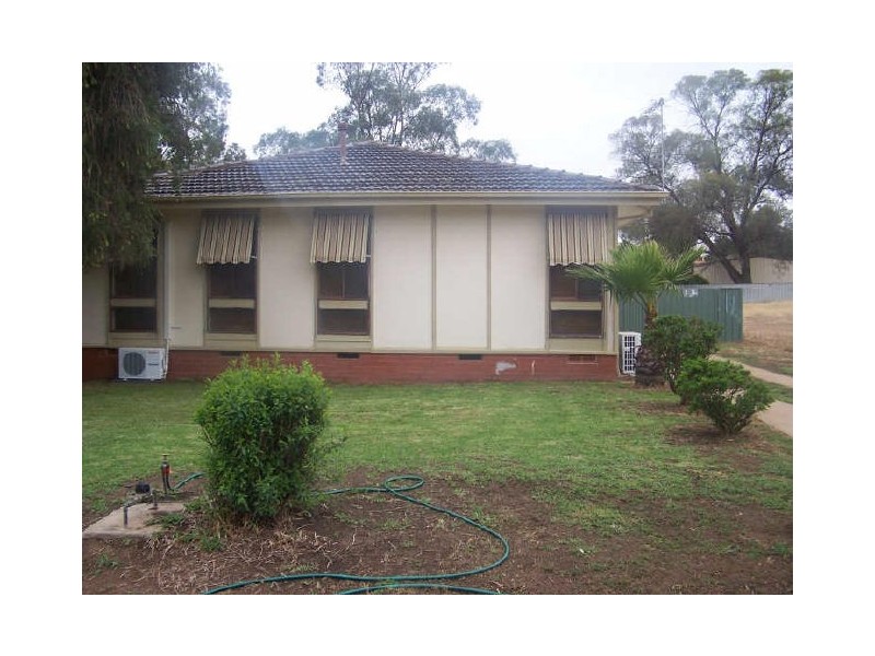 11 Adams Street, Ashmont NSW 2650