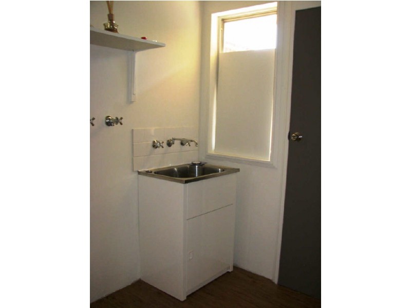 42 Adams Street, Ashmont NSW 2650