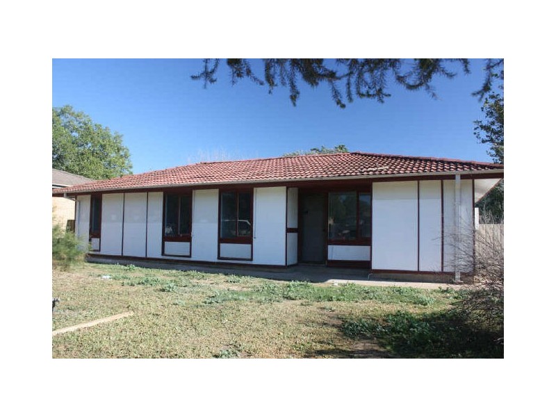 163 Raye Street, Tolland NSW 2650