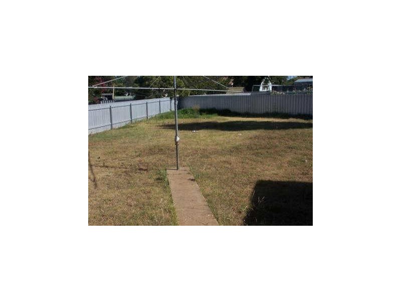10 Madang Street, Ashmont NSW 2650