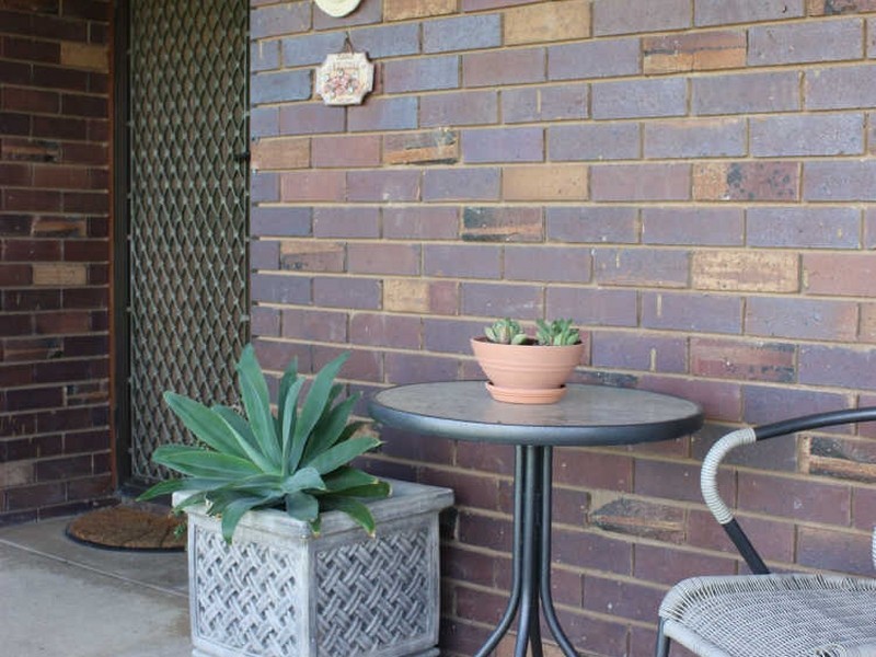 8 Cooramin Street, Wagga Wagga NSW 2650