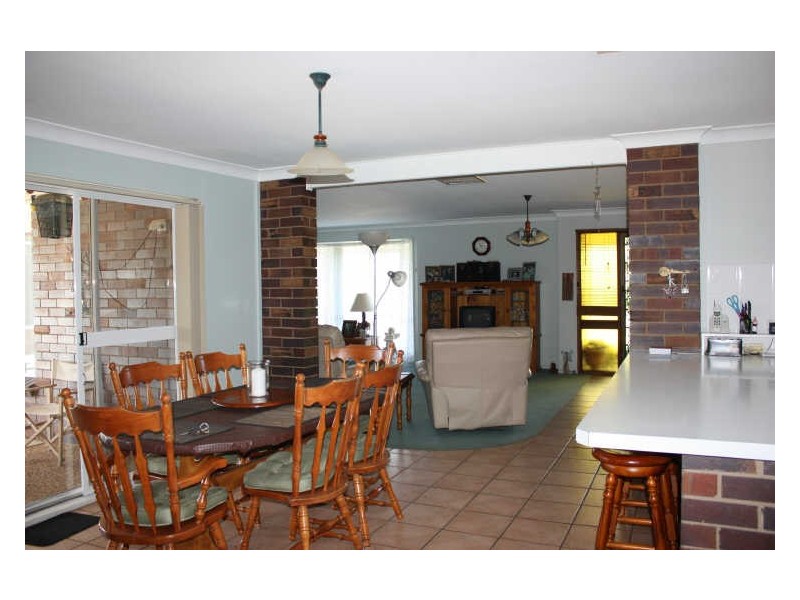 8 Cooramin Street, Wagga Wagga NSW 2650