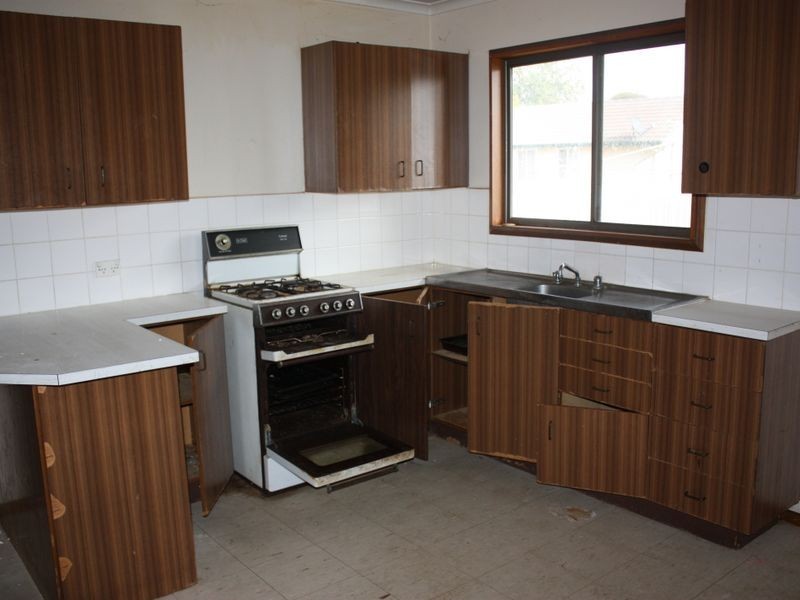 157 Raye Street, Tolland NSW 2650