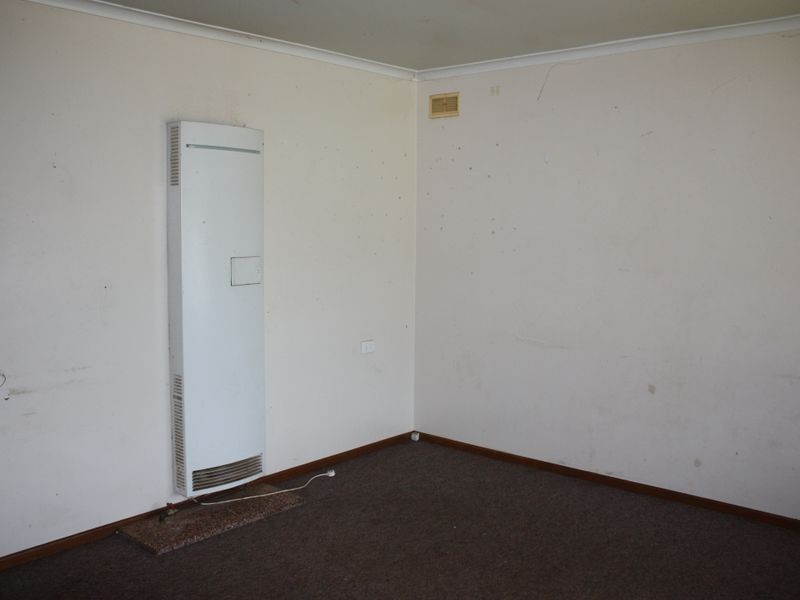 157 Raye Street, Tolland NSW 2650