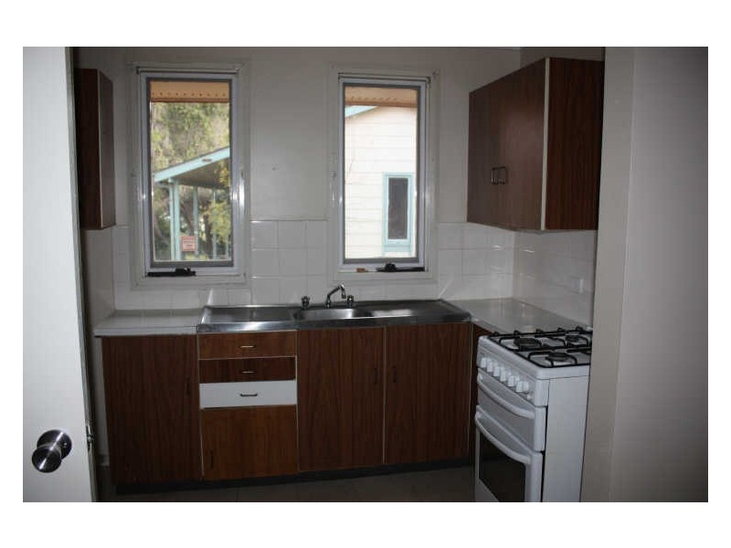 13 Edghill Place, Tolland NSW 2650